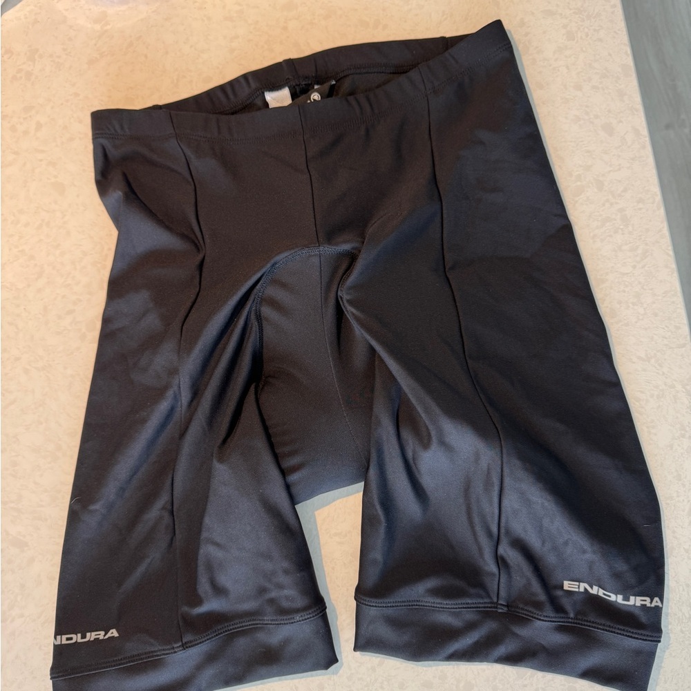Endura Black Cycling Shorts *BRAND NEW UNUSED*